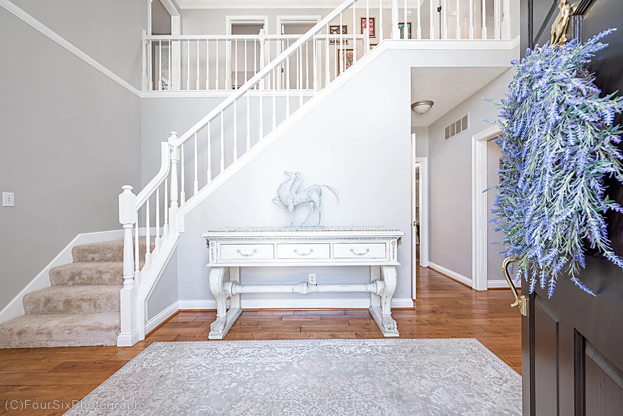 46 Photography listing image of home front entrance.