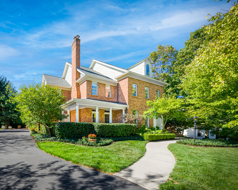 Four Six Photography Sky Swap. Replacing an ugly grey sky with a beautiful Indiana blue sky.